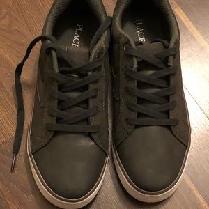 Children’s place boys shoes